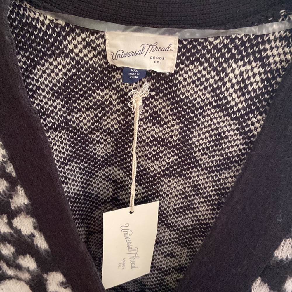 Universal Thread Cardigan - Picture 2 of 3